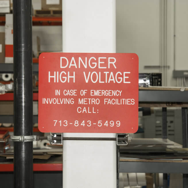 Custom Engraved Signs and Tags for Industrial Applications